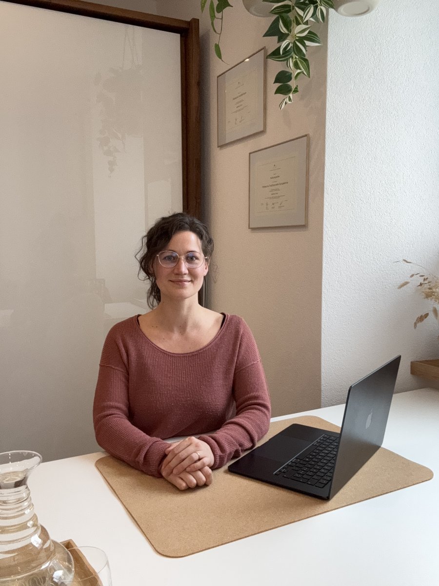 Adeline au cabinet
